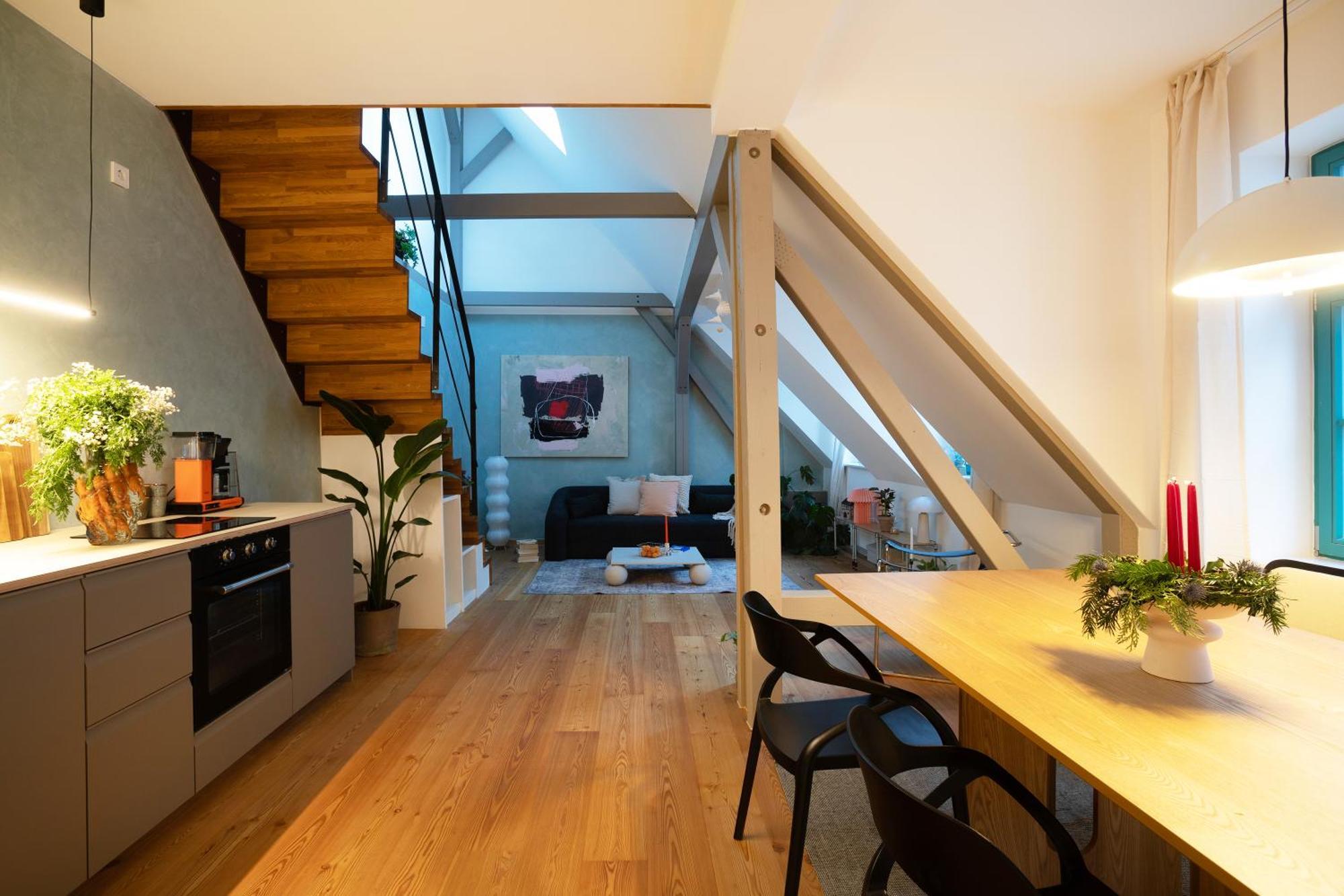 Apartment Design In Hinterhof-remise